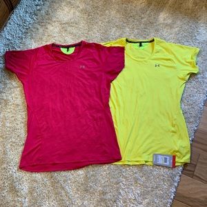 LOT OF 2 UNDER ARMOUR HEATGEAR WOMEN’S SHIRTS MED